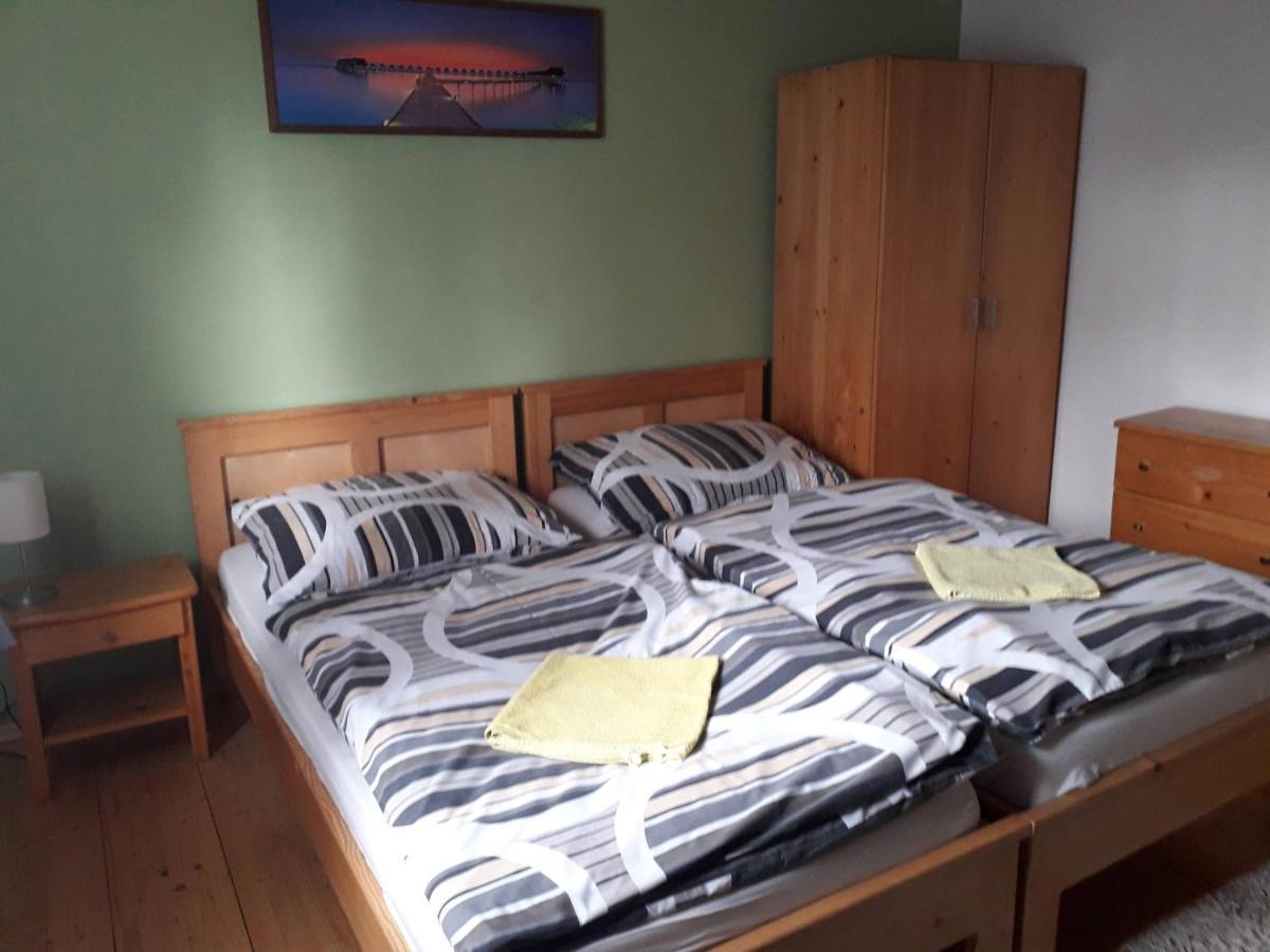 Penzion Na Strelnici 포데브라디 외부 사진