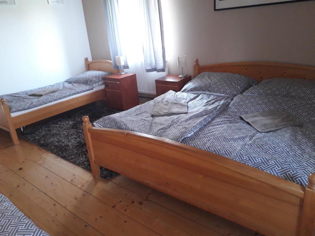 Penzion Na Strelnici 포데브라디 외부 사진
